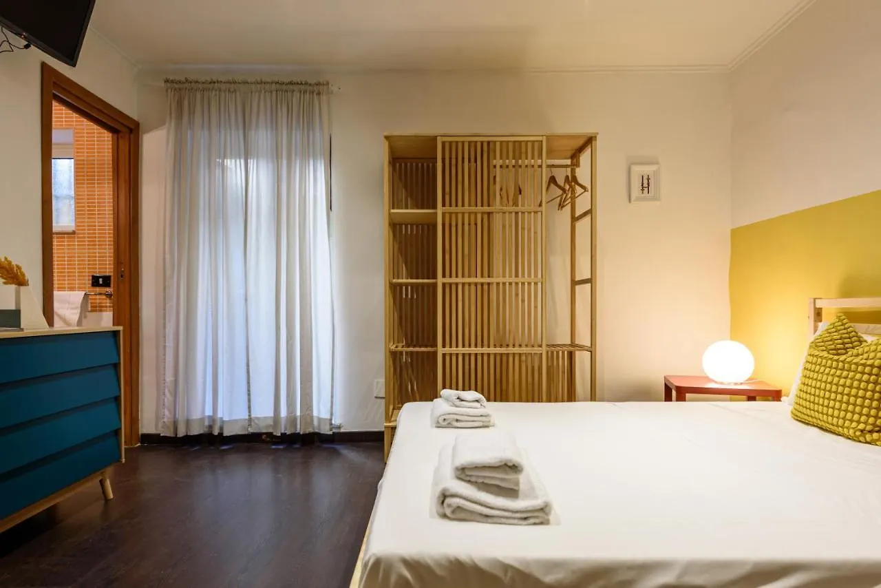 Via Duomo 196 Apartment Naples Italy